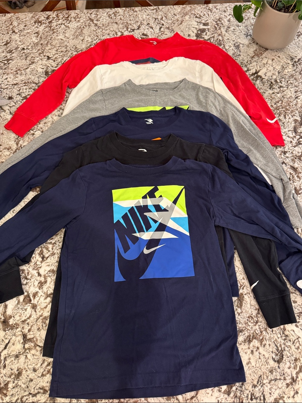 6 Nike Youth Long-Sleeve Graphic Tee Shirts Medium 10-12